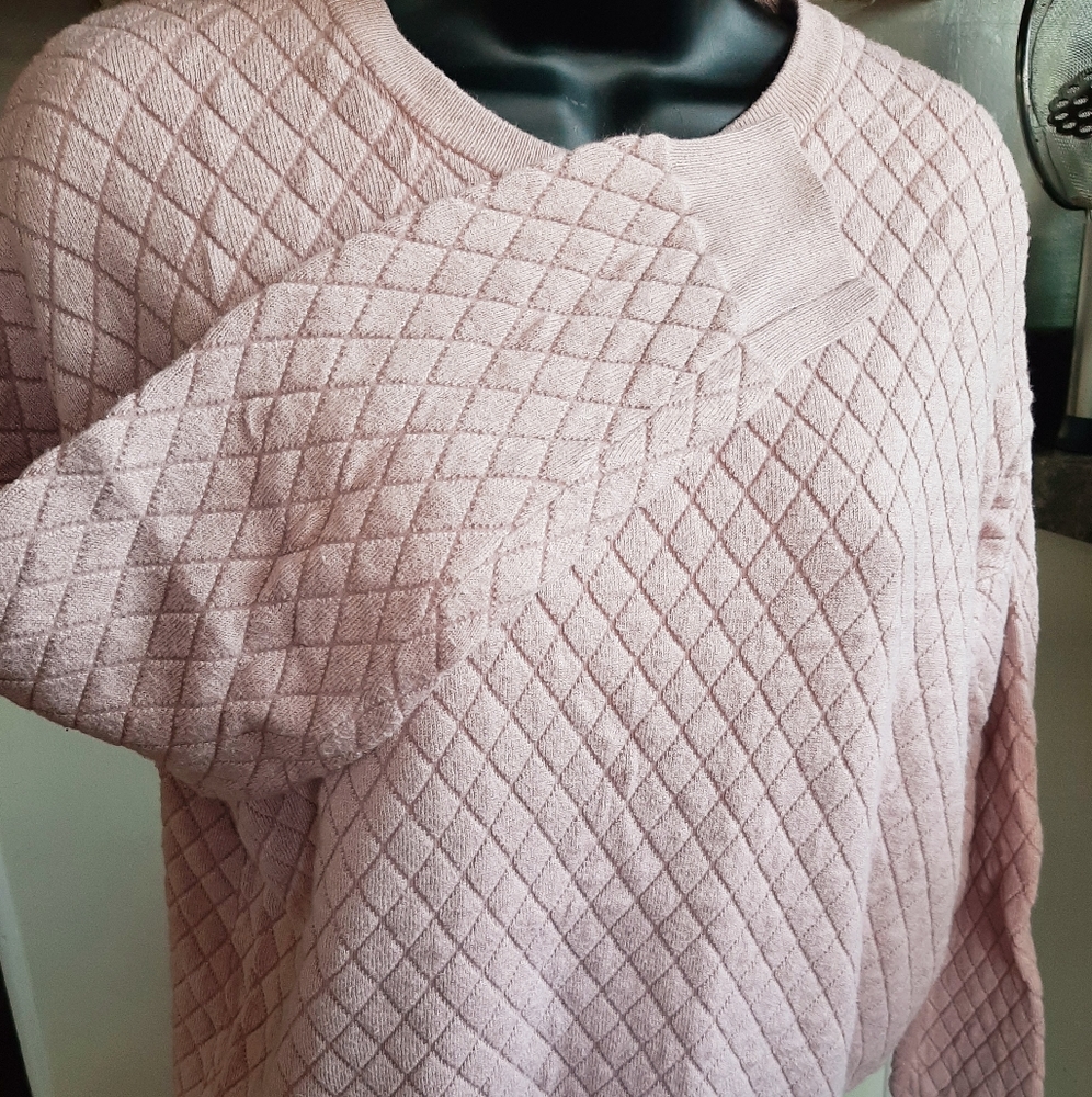 Forever 21 Pink Crew Neck Sweater